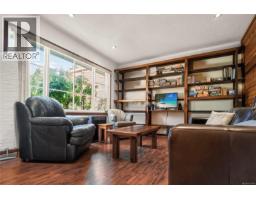 212 Albion Cres, Ucluelet, BC V0R3A0 Photo 20