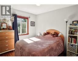 212 Albion Cres, Ucluelet, BC V0R3A0 Photo 23