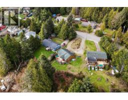 212 Albion Cres, Ucluelet, BC V0R3A0 Photo 38