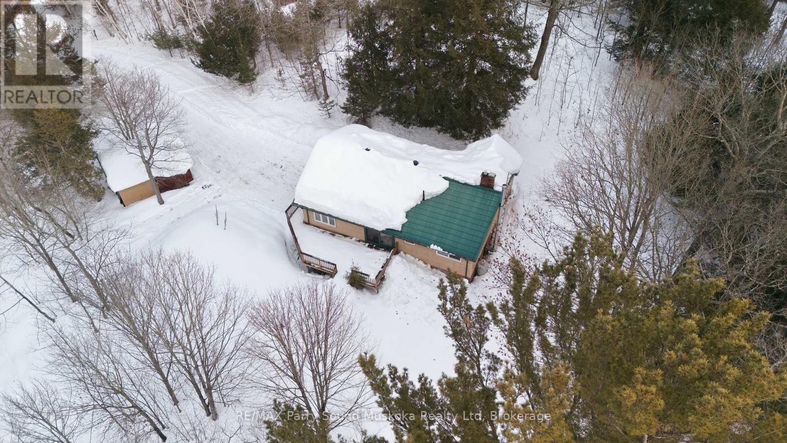 47 LAKE FOREST DRIVE, McDougall, Ontario