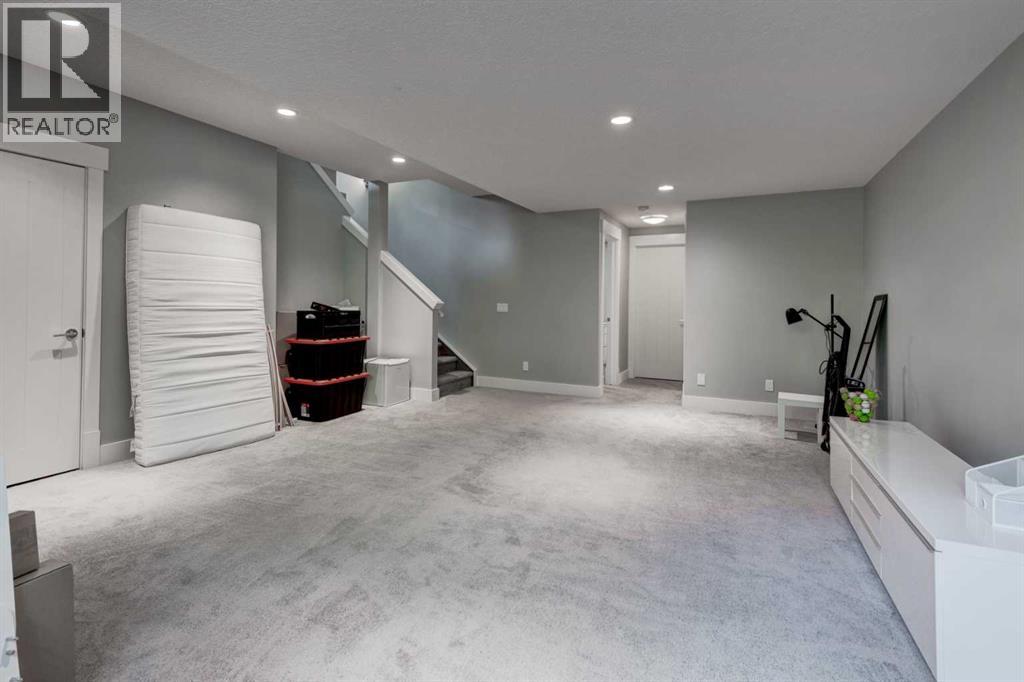 Single Family House for Sale in  Burma Star Road SW Currie Barracks Calgary 