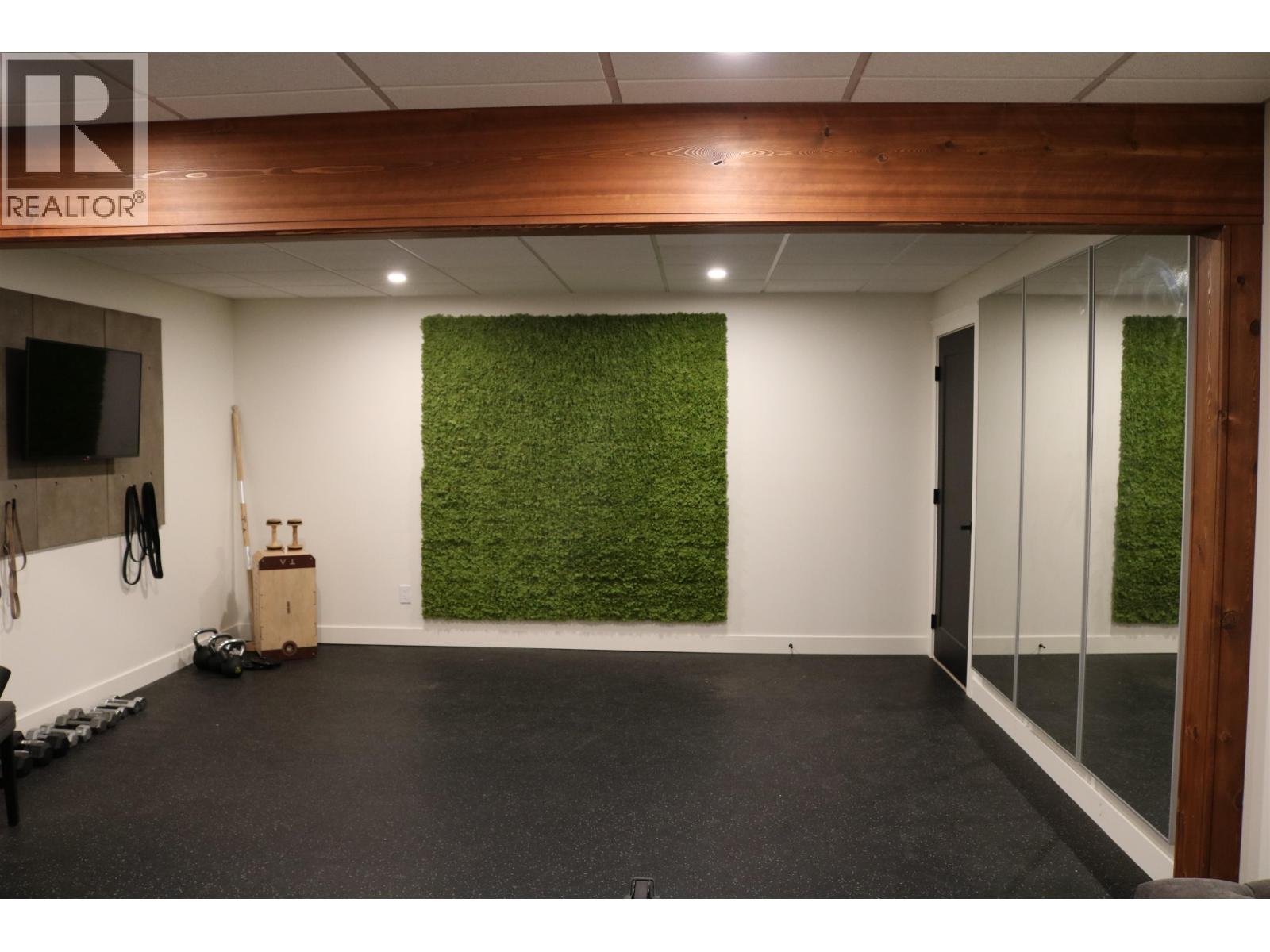 20053 FAREWELL CREEK Road, Smithers