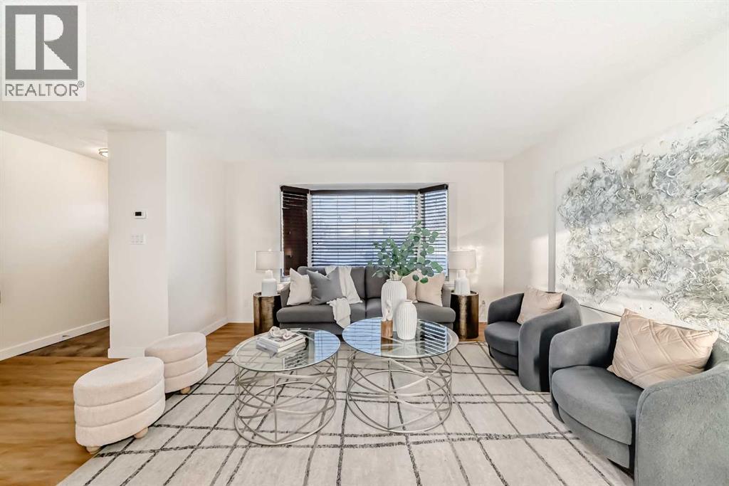 Single Family House 3 Level for Sale in  Travis Street NE Thorncliffe Calgary 