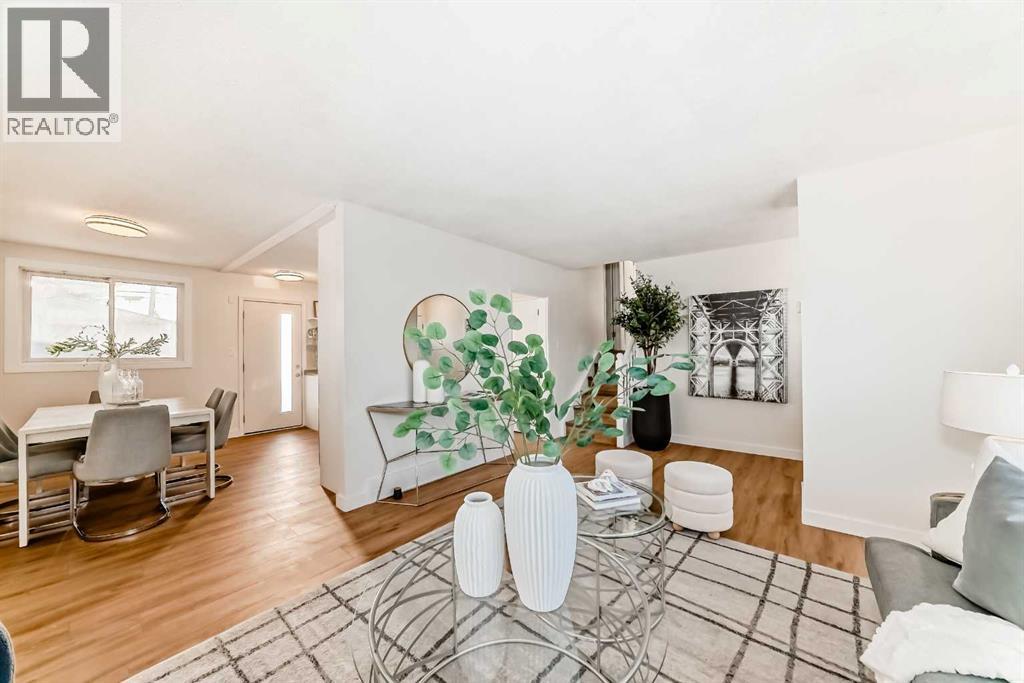 Single Family House 3 Level for Sale in  Travis Street NE Thorncliffe Calgary 