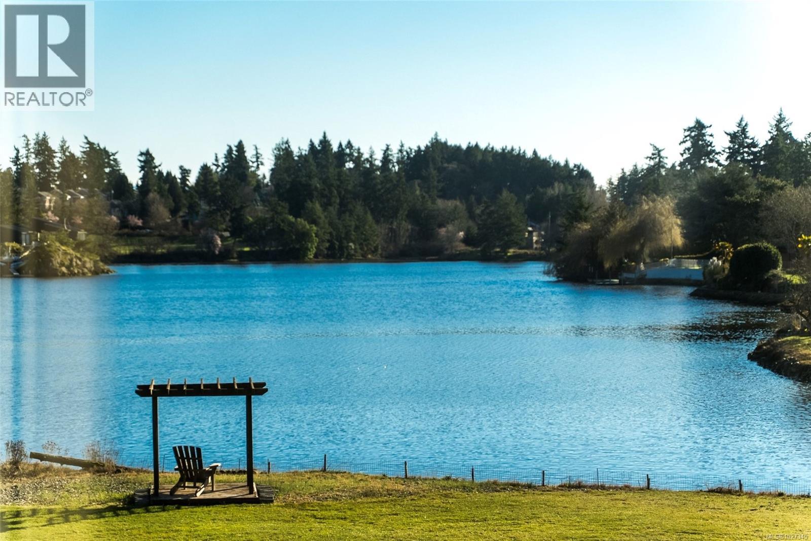  87 Kingham Place, View Royal