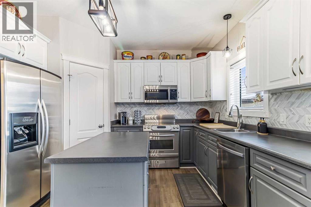 
          128 Saline Creek Way
            <br/>
            <span>Fort McMurray</span>
            , 
            <span>AB</span>
             <span>T9K2V6</span>
         - Photo 15