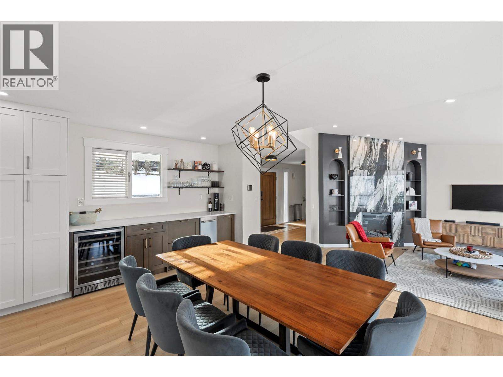 2010 HIGH COUNTRY BOULEVARD - 10