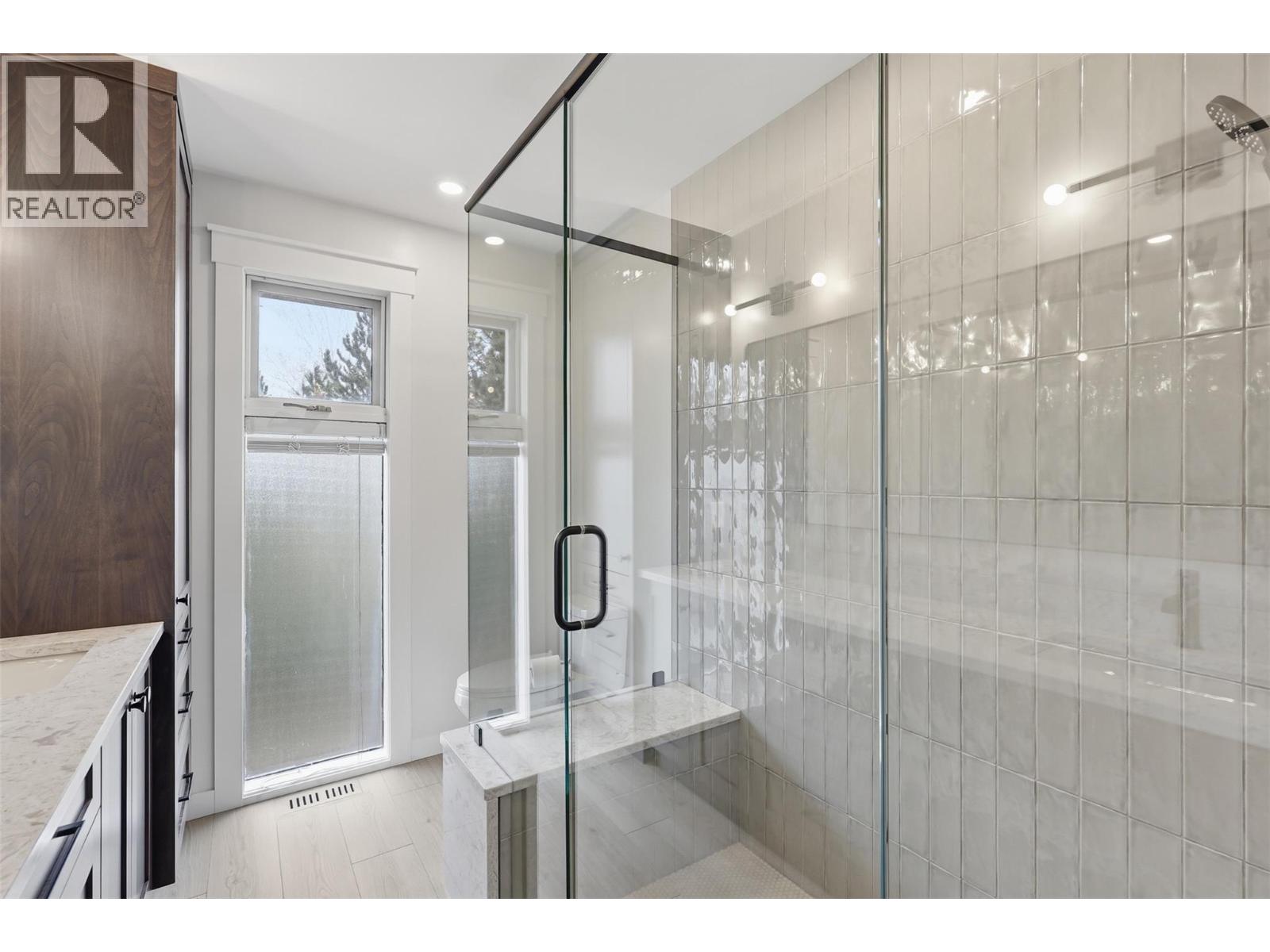 2010 HIGH COUNTRY BOULEVARD - 30