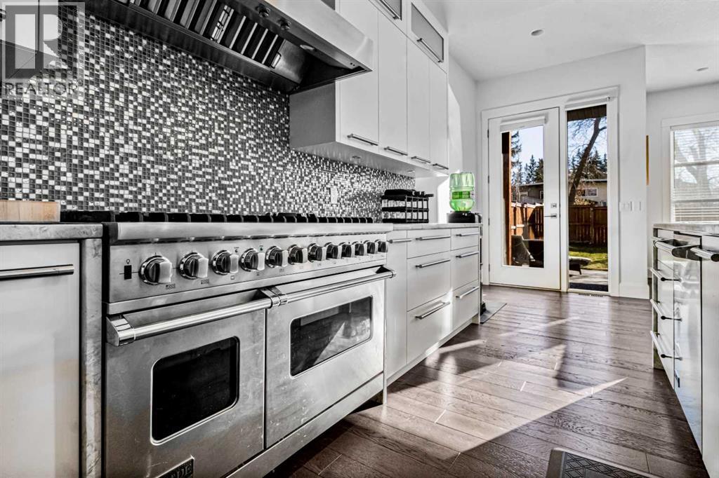 Single Family House for Sale in   Avenue NE Winston Heights/Mountview Calgary 