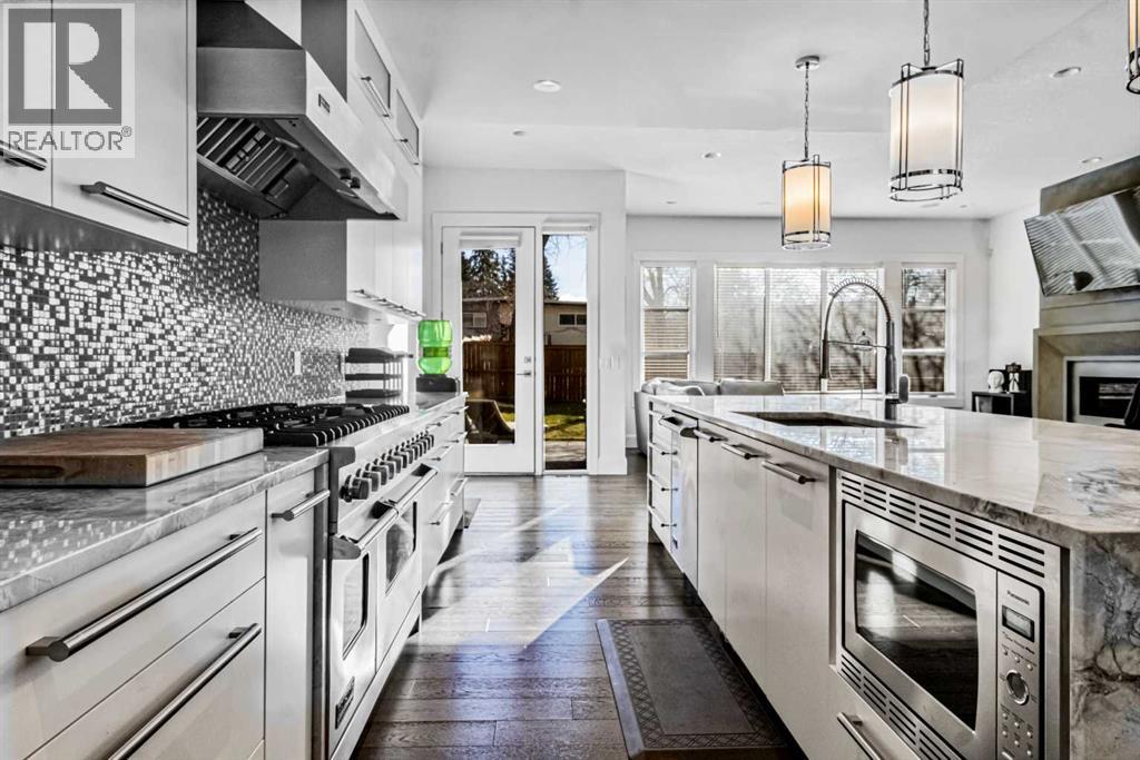 Single Family House for Sale in   Avenue NE Winston Heights/Mountview Calgary 