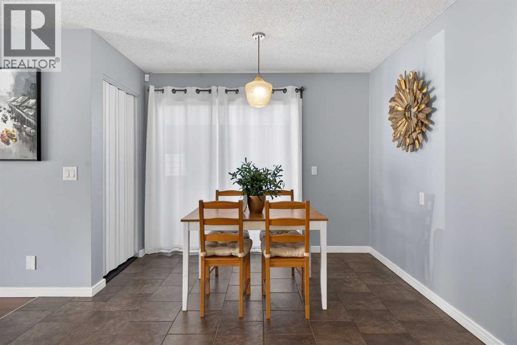 Single Family House 4 Level for Sale in  Ranchview Drive NW Ranchlands Calgary 