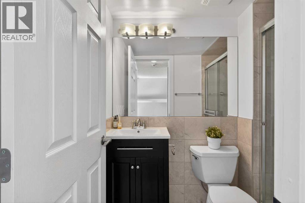 Single Family House 4 Level for Sale in  Ranchview Drive NW Ranchlands Calgary 