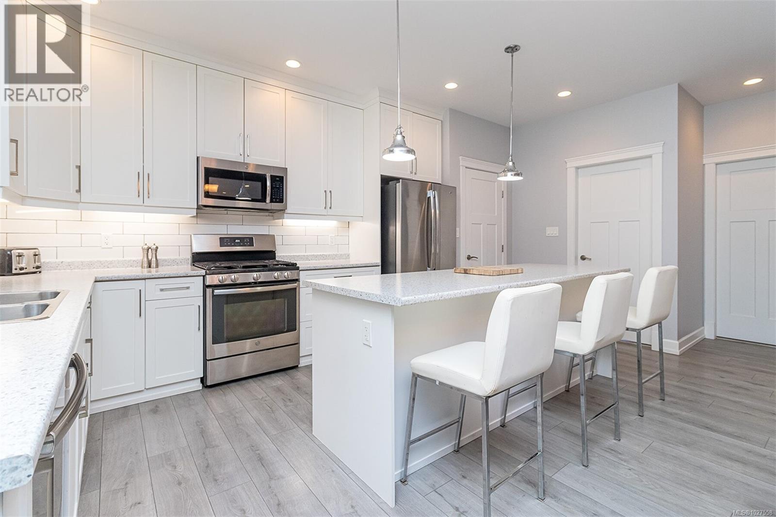 2840 WOODCROFT PL - 14