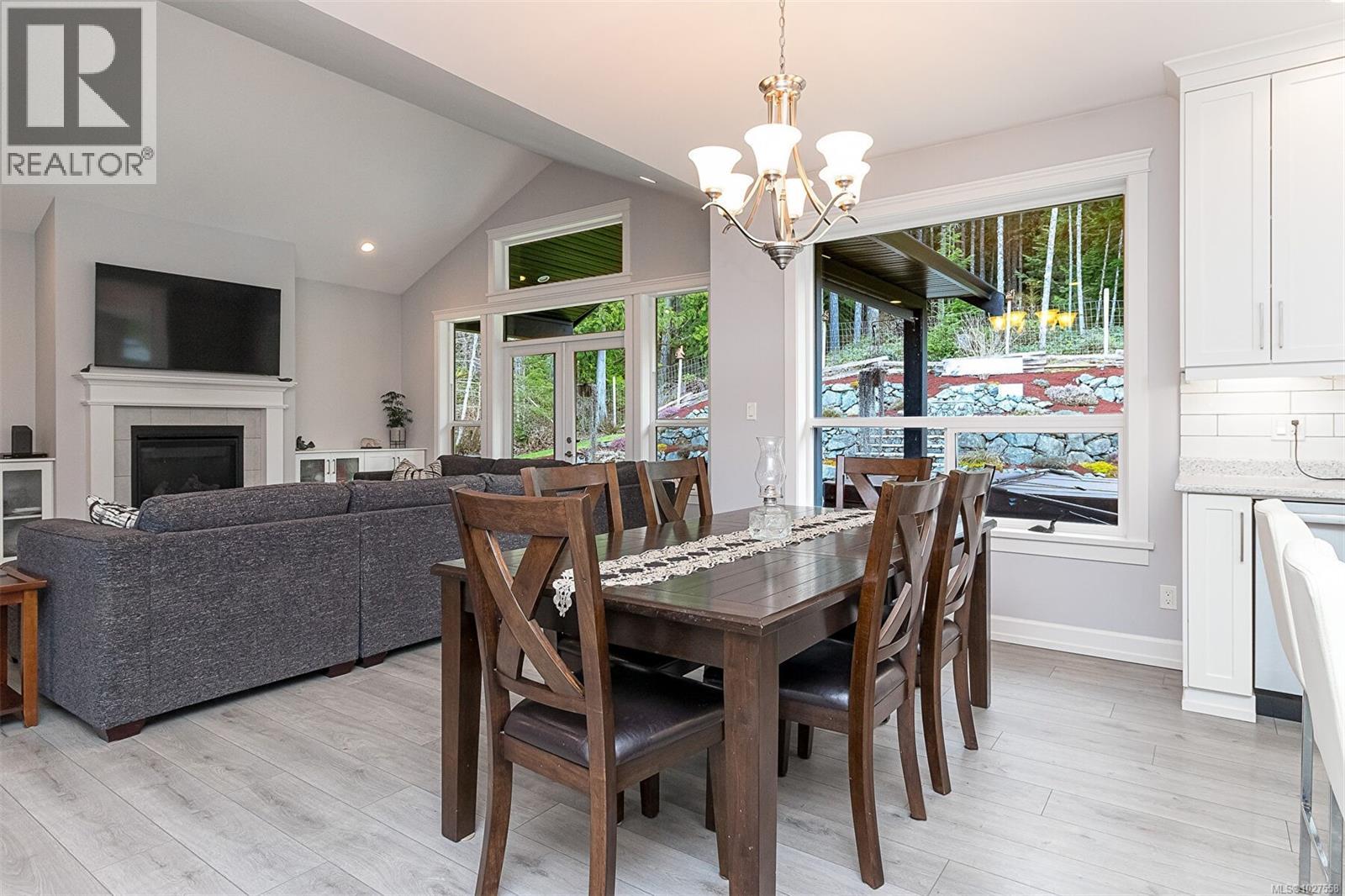 2840 WOODCROFT PL - 12