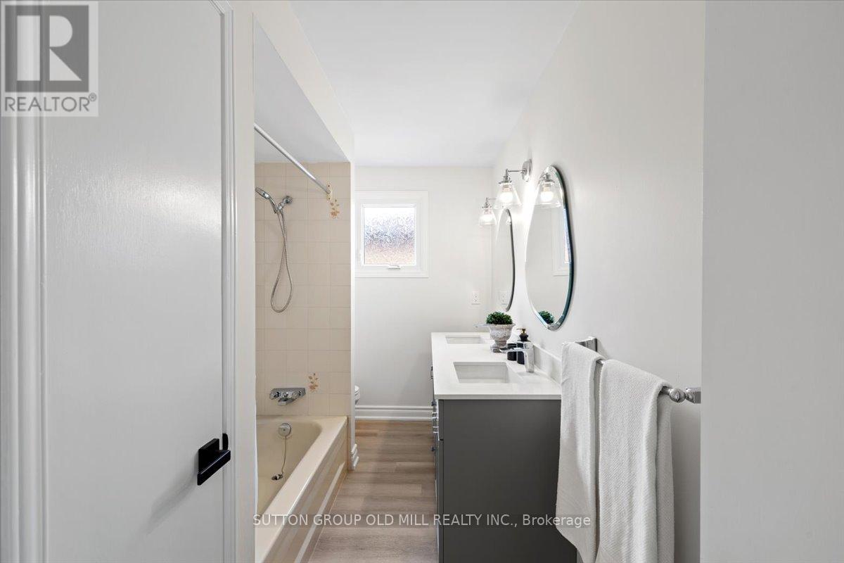 37 BRANDY CRESCENT - 20