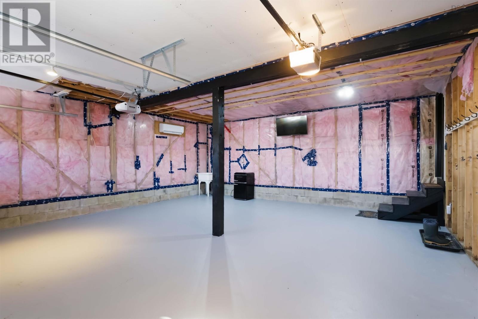 Property 24 of 50 of 95 Forest Glade Road