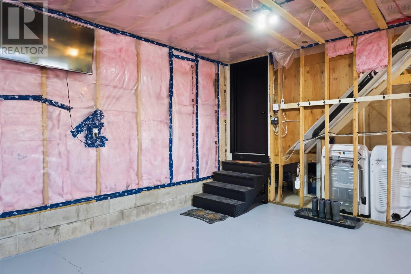 Property 23 of 50 of 95 Forest Glade Road