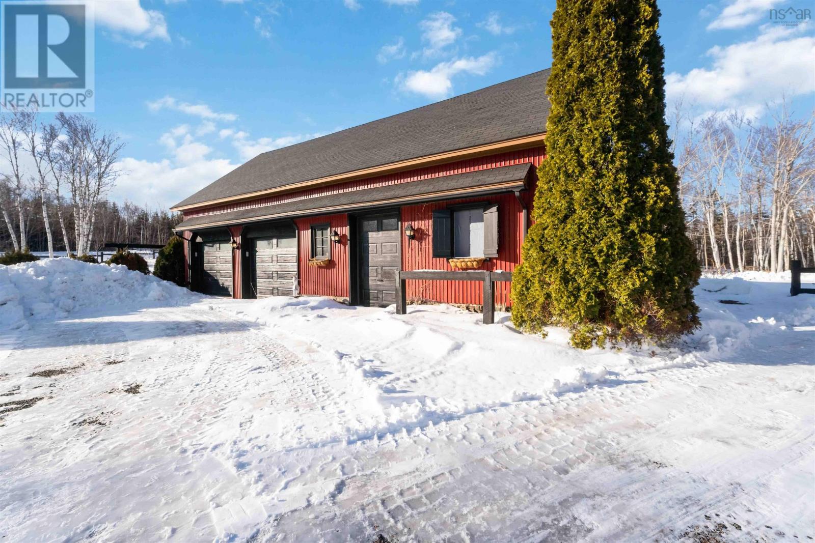 Property 6 of 50 of 95 Forest Glade Road