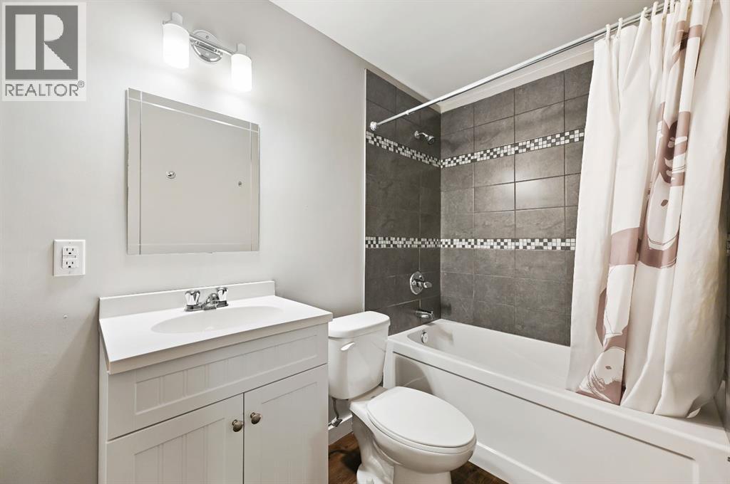 
          2254 Bayside Road Southwest
            <br/>
            <span>Airdrie</span>
            , 
            <span>AB</span>
             <span>T4B3W6</span>
         - Photo 43