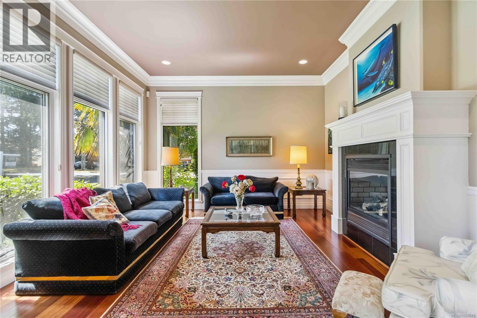  1702 De Sousa Place, Saanich