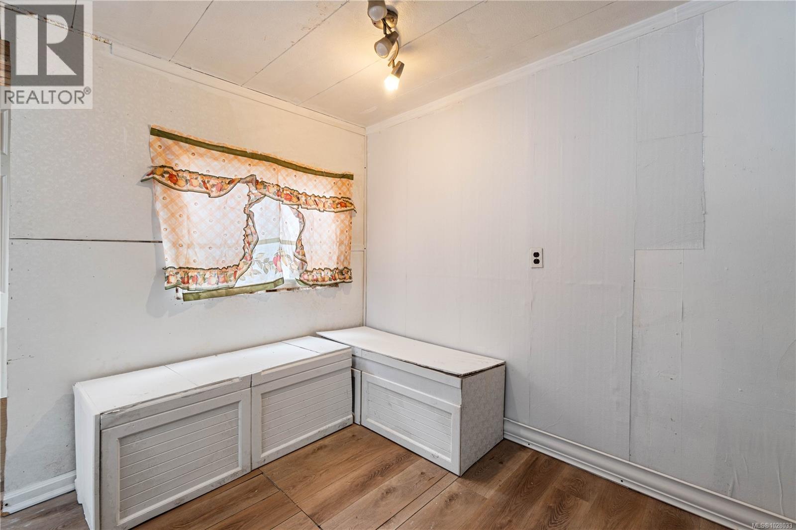 #31 1050 BOWLBY RD - 9