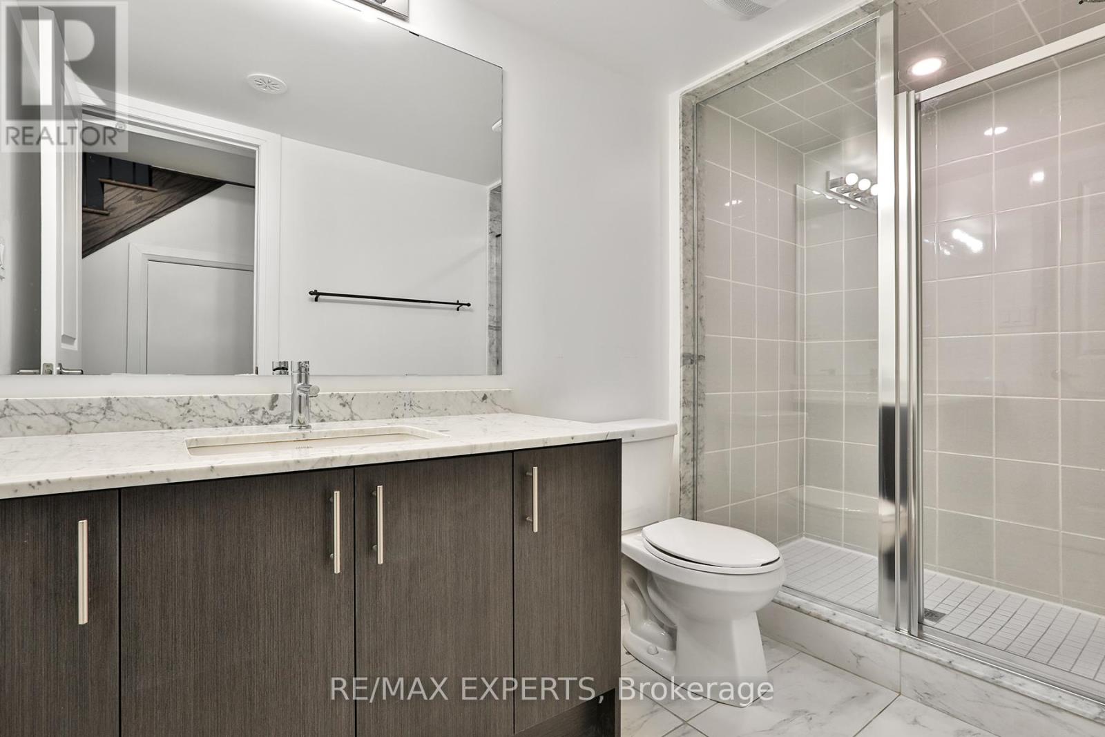 Unit 2 Bathroom