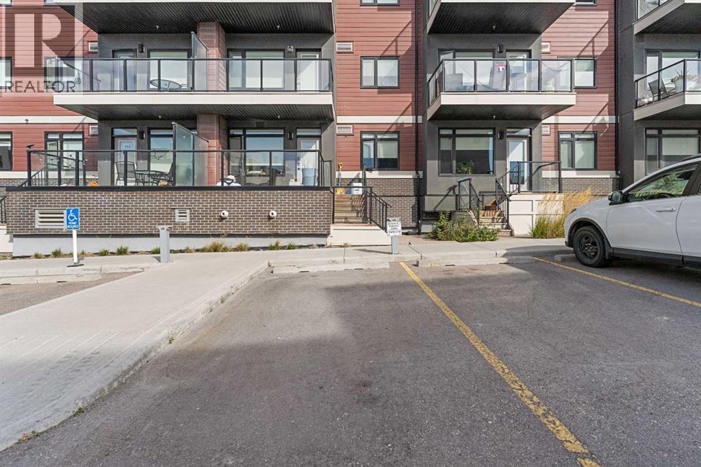 
          214 Sherwood Square Northwest
            <br/>
            <span>Calgary</span>
            , 
            <span>AB</span>
             <span>T3R1T6</span>
         - Photo 27