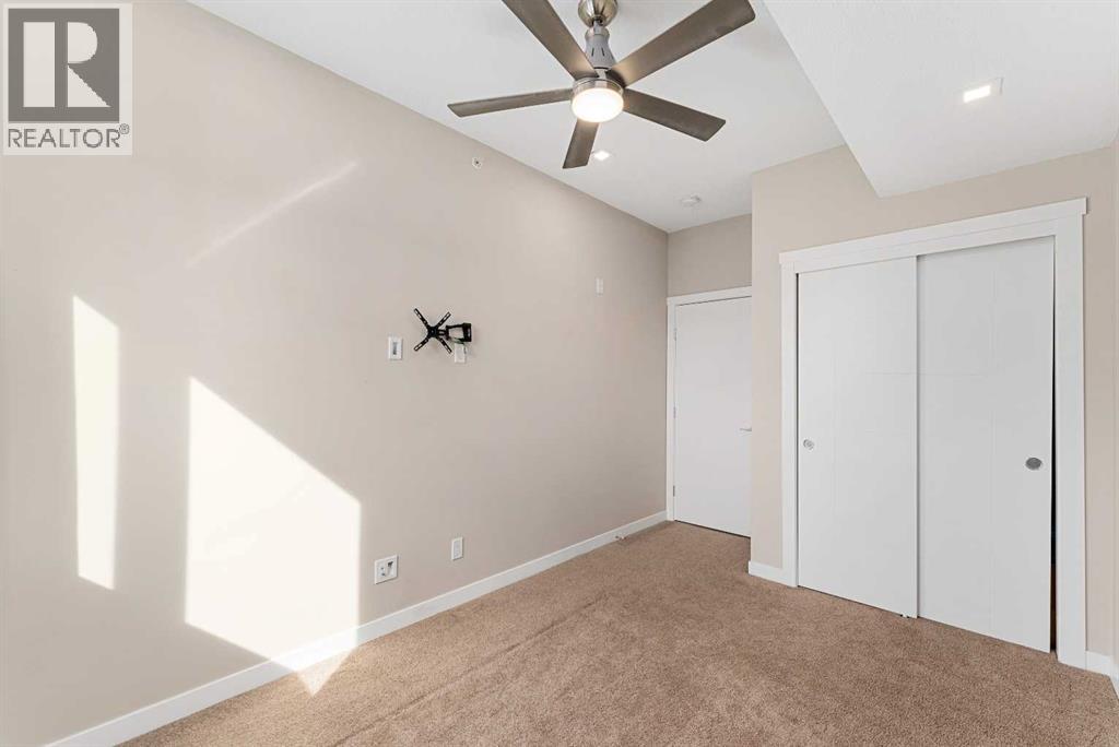 
          214 Sherwood Square Northwest
            <br/>
            <span>Calgary</span>
            , 
            <span>AB</span>
             <span>T3R1T6</span>
         - Photo 19