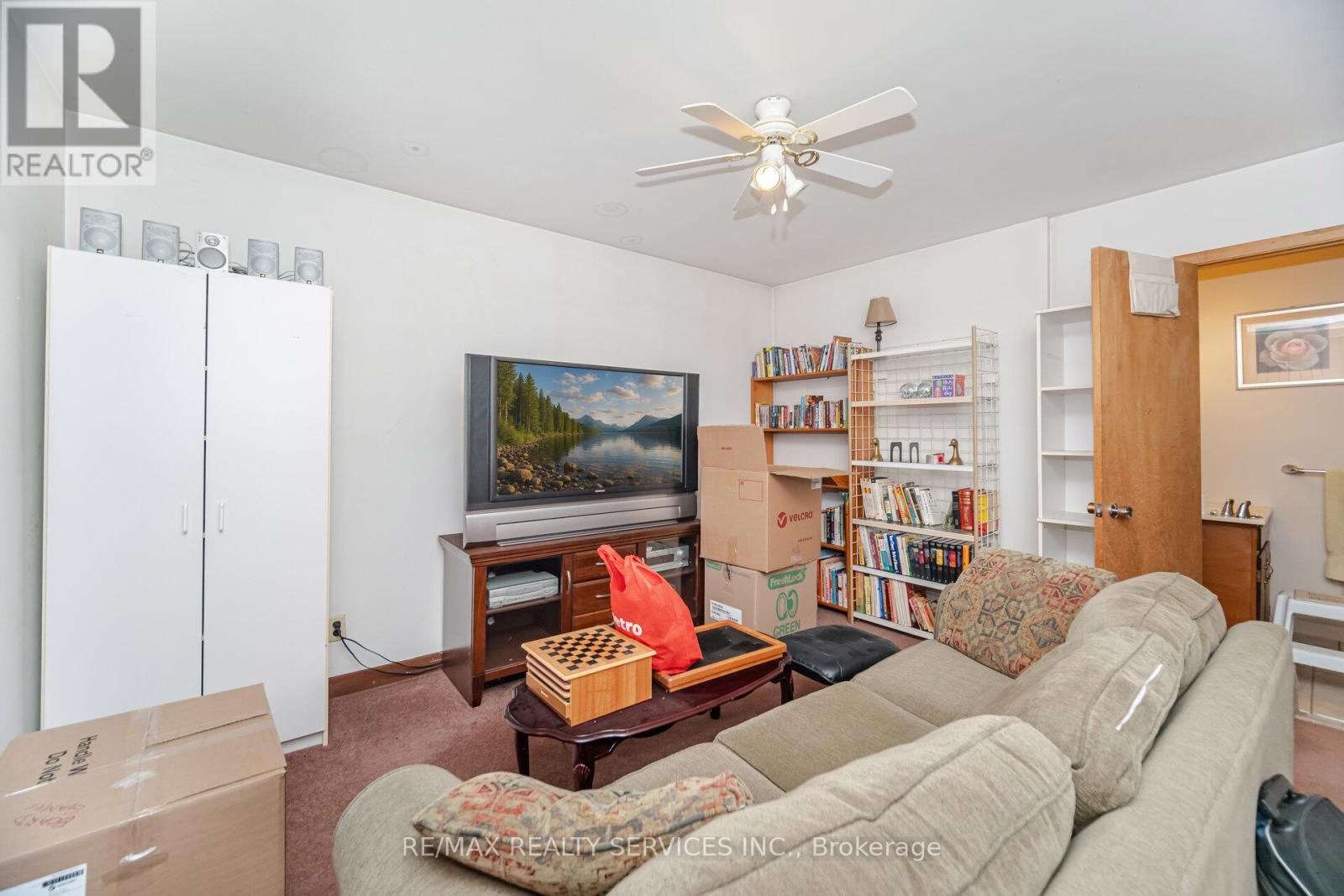 764059 240 SIDE ROAD - 30