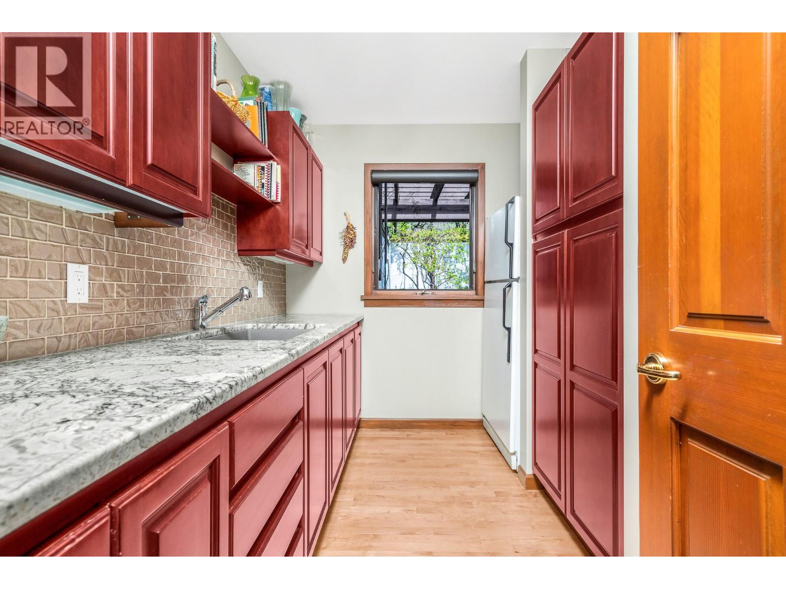 17211 Thomson Road Unit# 6, Lake Country