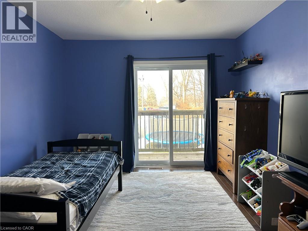 8-1 HOMEWOOD Avenue, Simcoe, Ontario