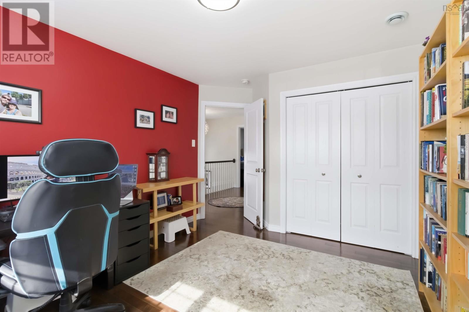 Property 31 of 43 of 44 Morningfield Lane