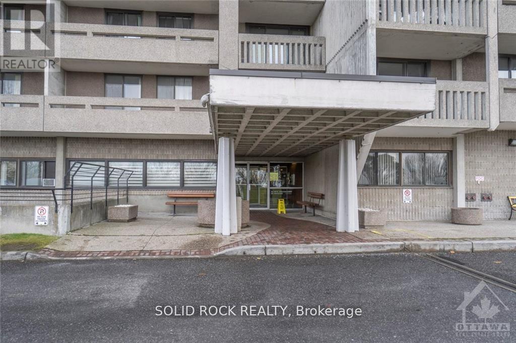 #309 415 GREENVIEW AVENUE - 2