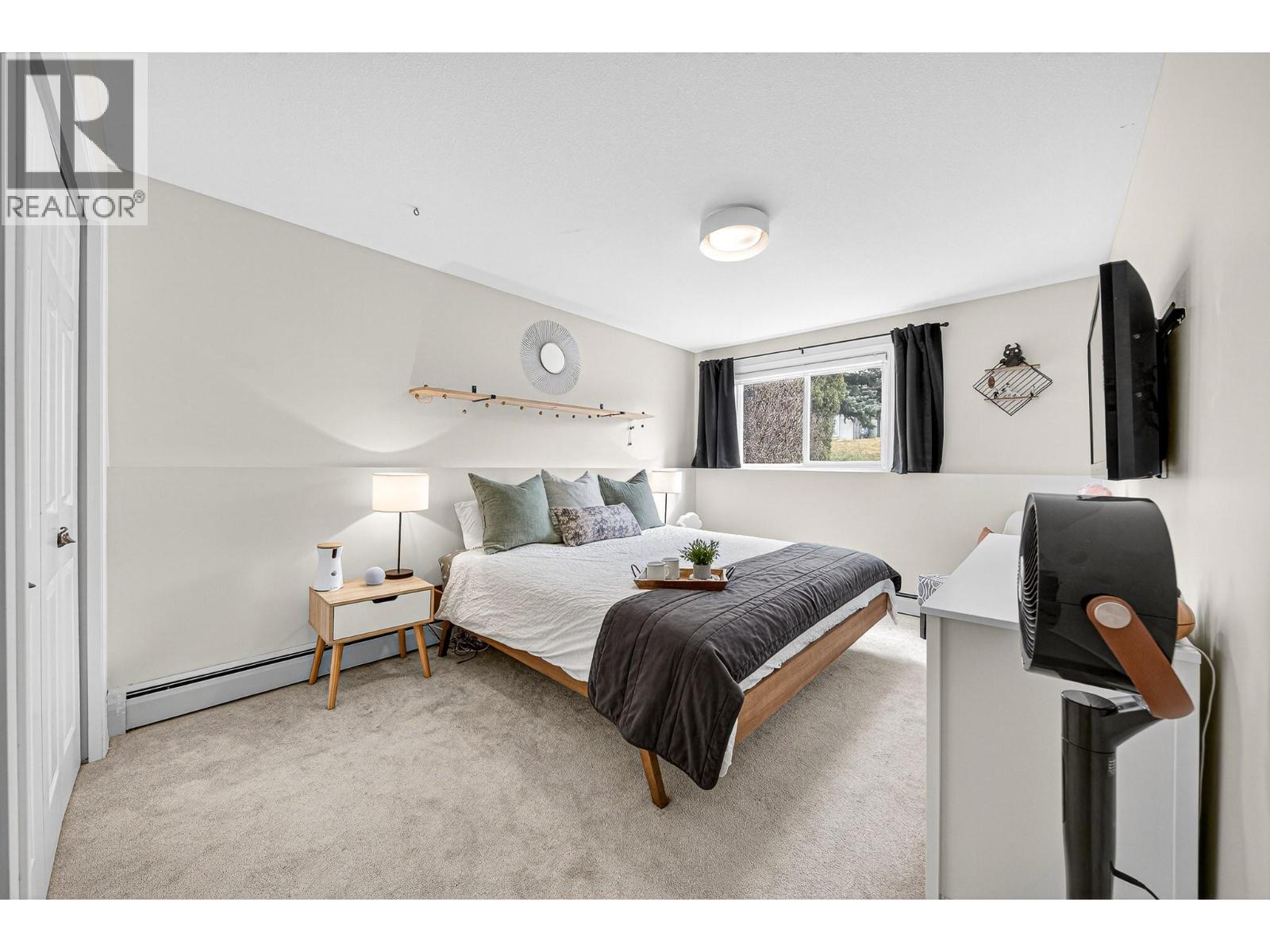 40 Ridgemont Avenue Unit# 102, Fernie