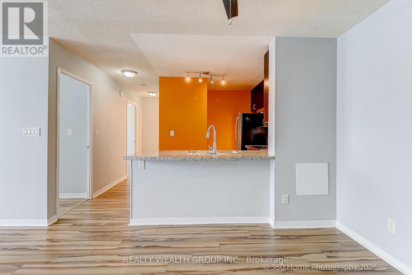#111 4900 GLEN ERIN DRIVE - 10