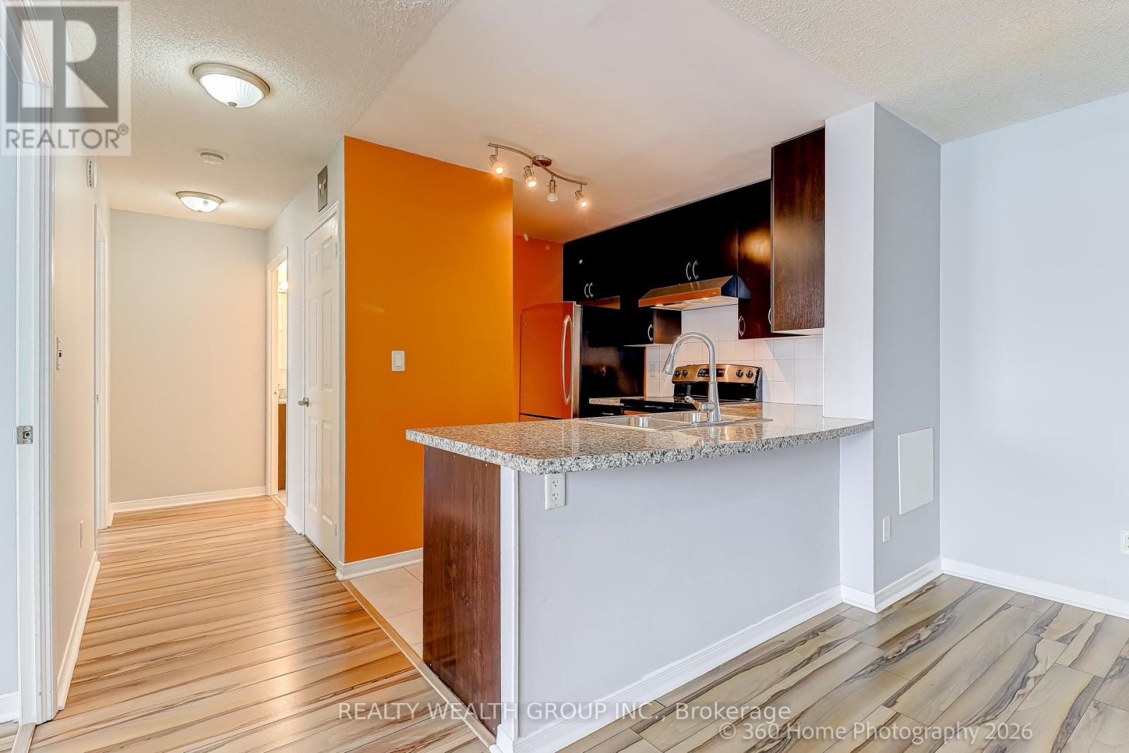 #111 4900 GLEN ERIN DRIVE - 11