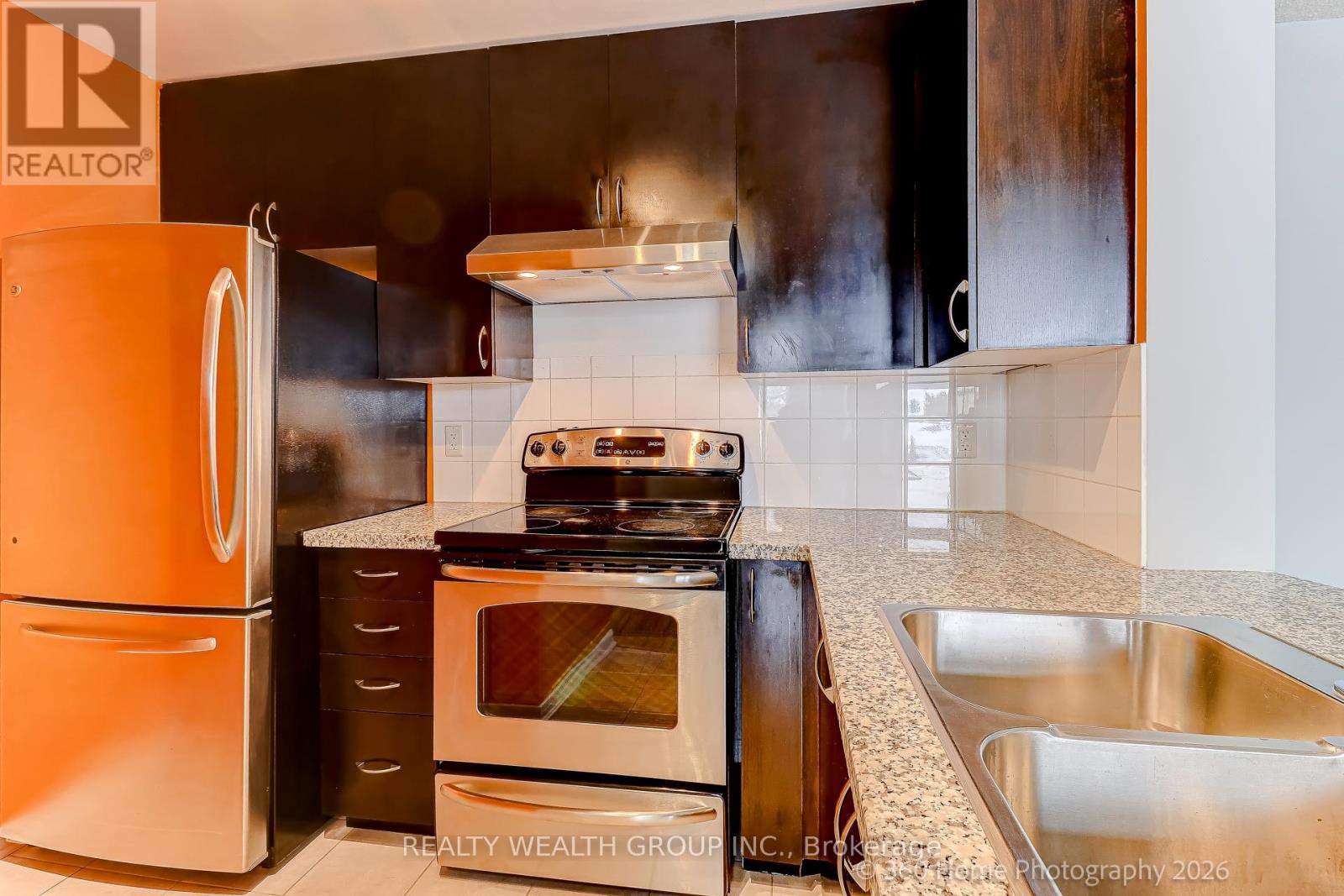 #111 4900 GLEN ERIN DRIVE - 13