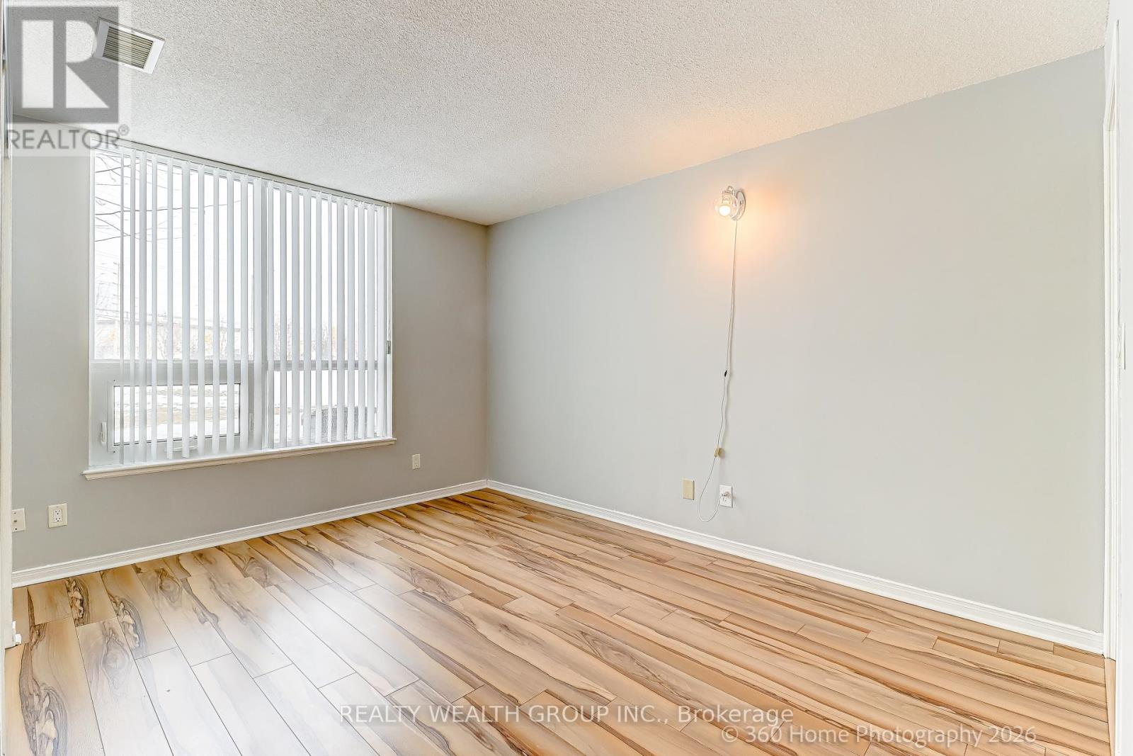 #111 4900 GLEN ERIN DRIVE - 25