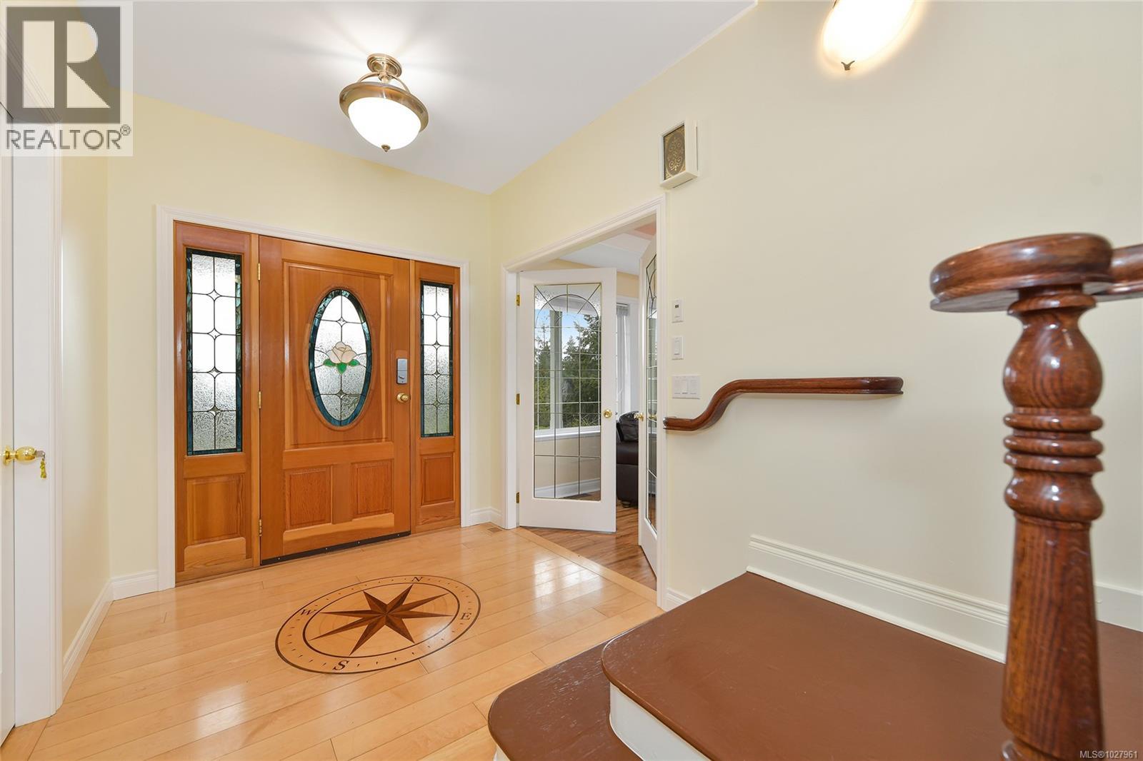  488 McKercher Road, Mayne Island