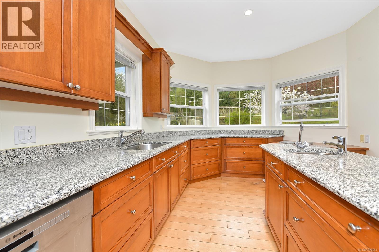  488 McKercher Road, Mayne Island