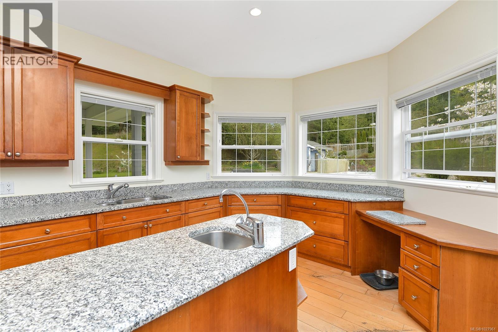  488 McKercher Road, Mayne Island