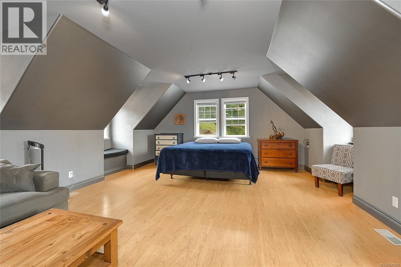  488 McKercher Road, Mayne Island