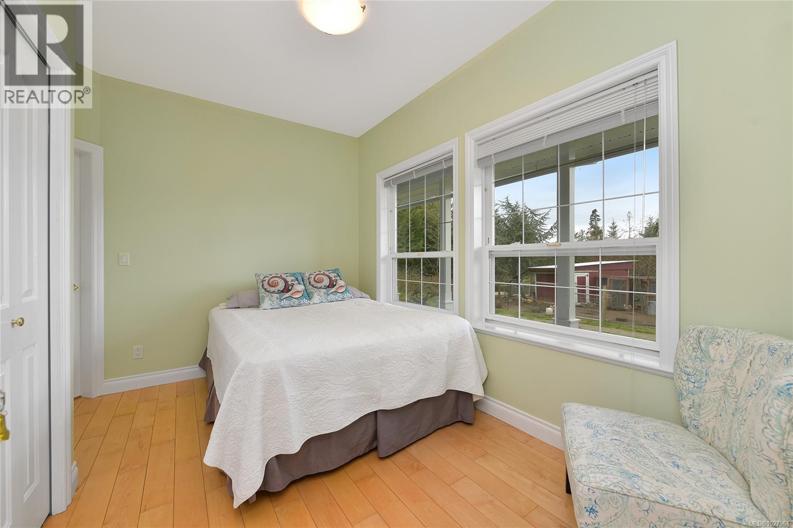  488 McKercher Road, Mayne Island