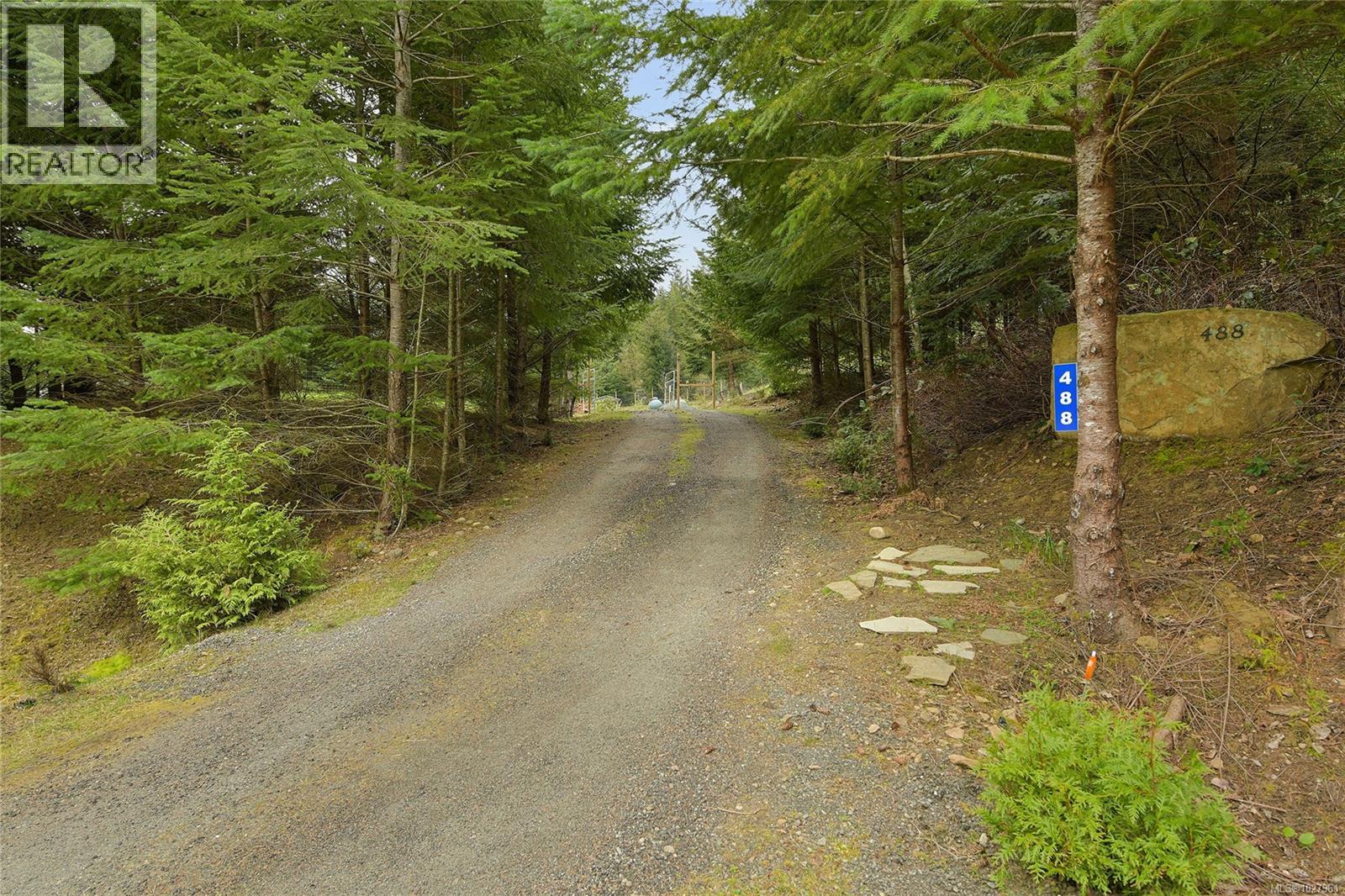  488 McKercher Road, Mayne Island