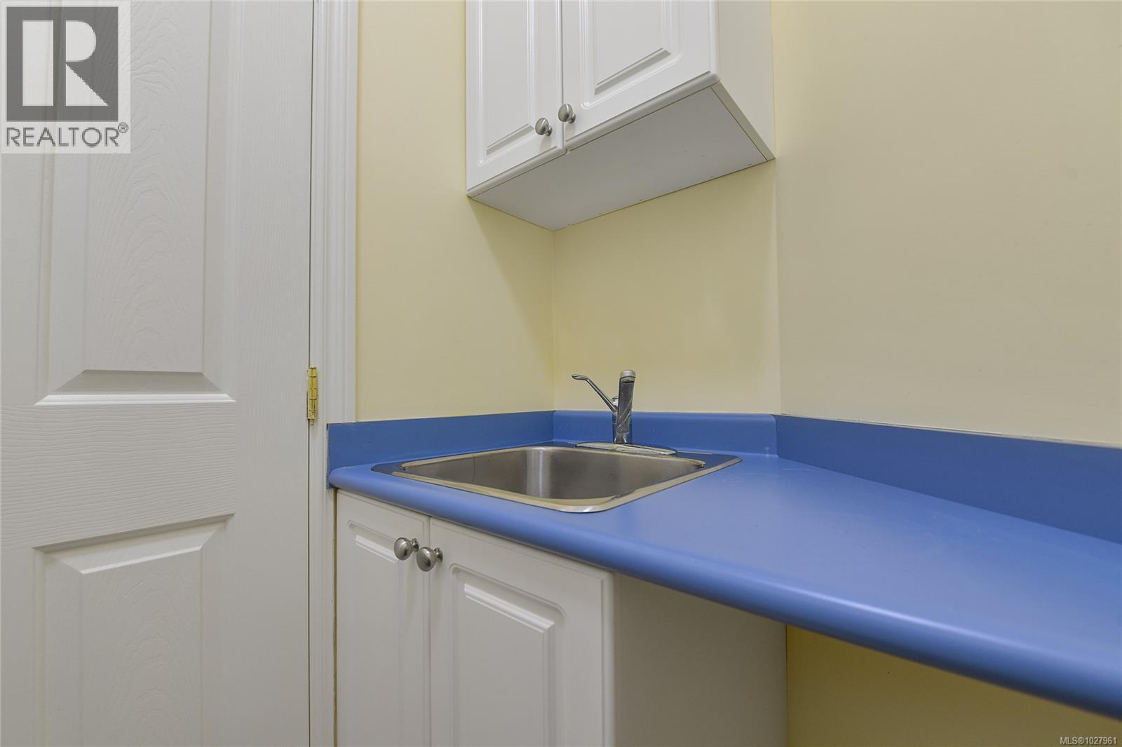  488 McKercher Road, Mayne Island