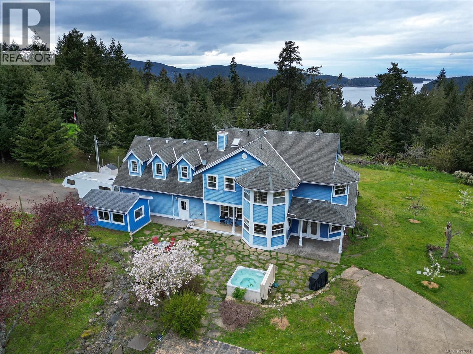  488 McKercher Road, Mayne Island