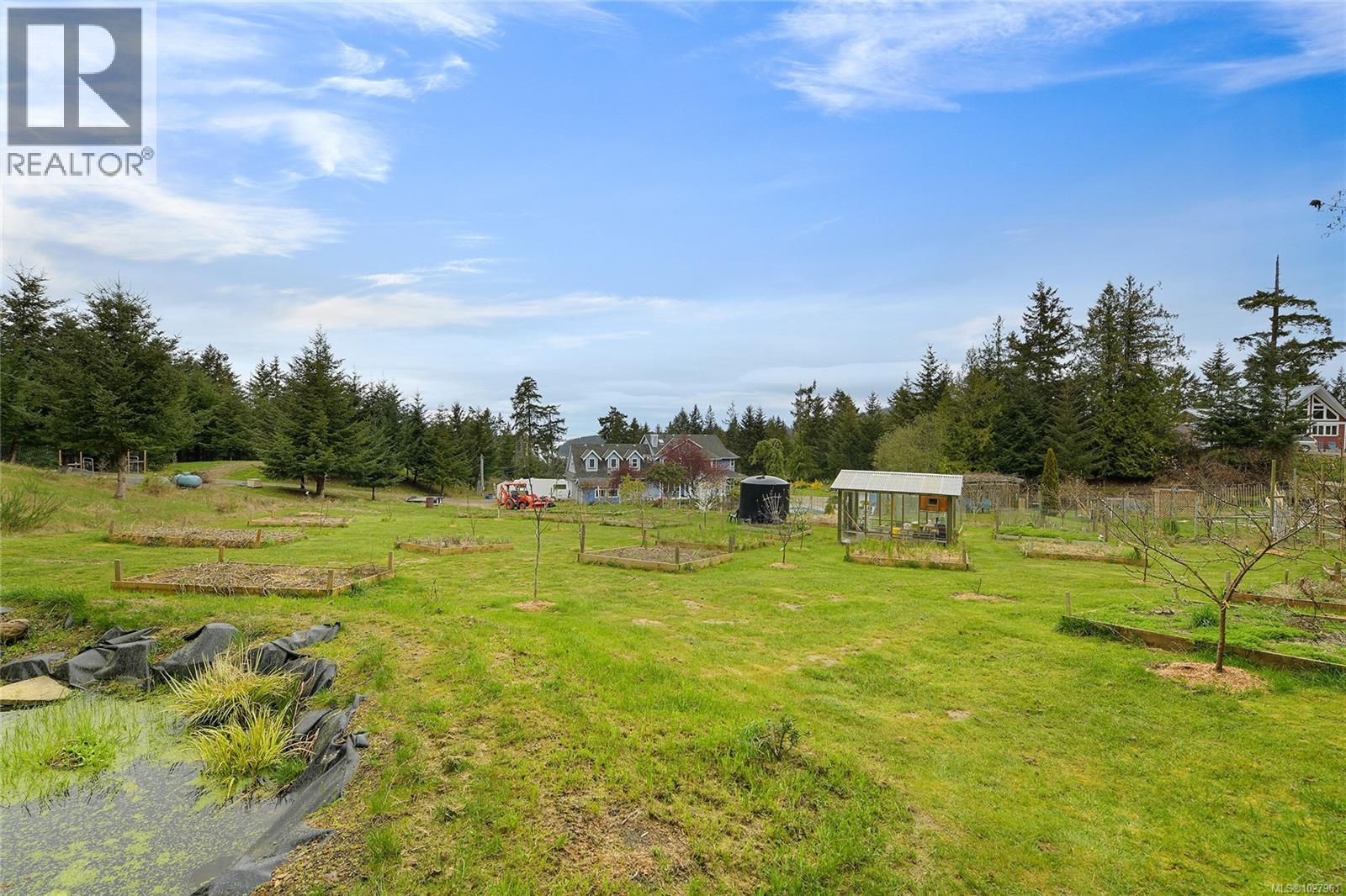  488 McKercher Road, Mayne Island