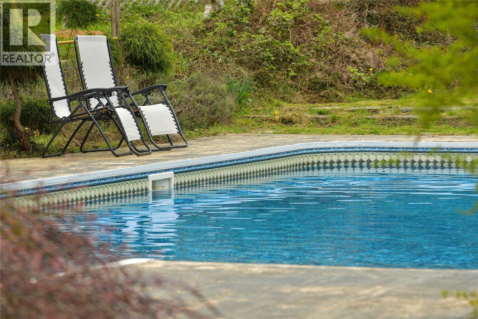  488 McKercher Road, Mayne Island