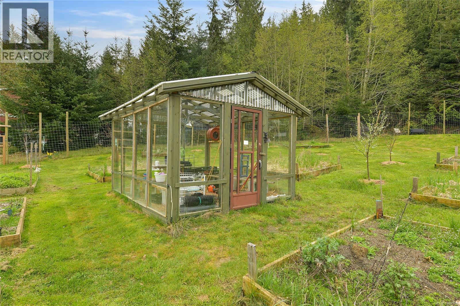  488 McKercher Road, Mayne Island