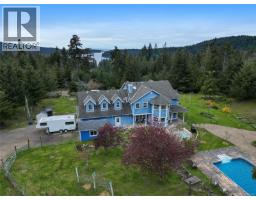Kitchen - 488 Mckercher Rd, Mayne Island, BC V0N2J2 Photo 14
